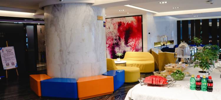 潮漫酒店(西宁海湖万达广场店)图片