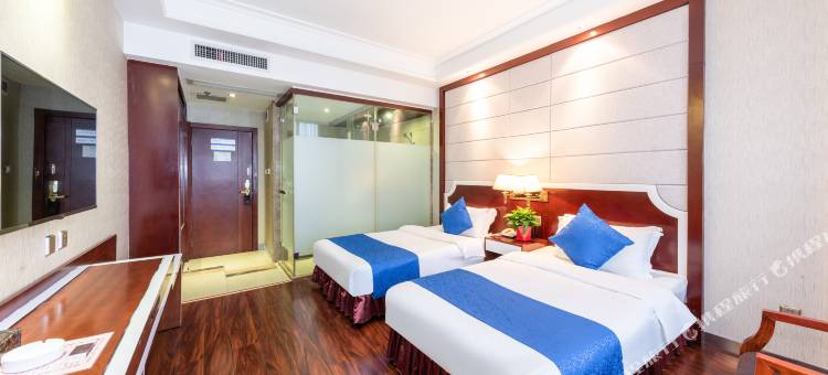 松泰酒店(黄冈科技职业学院店)图片