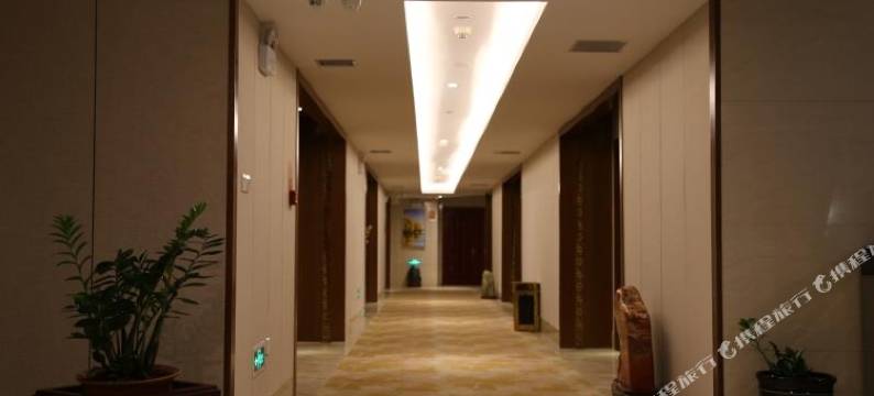 酒泉富康凯旋门大酒店(市政府富康购物中心店)图片