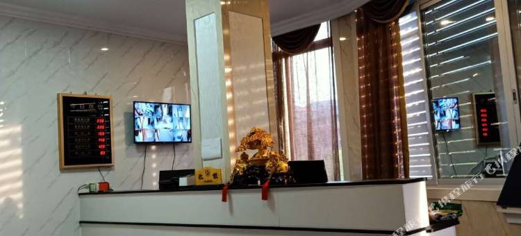 云浮旭隆公寓酒店图片