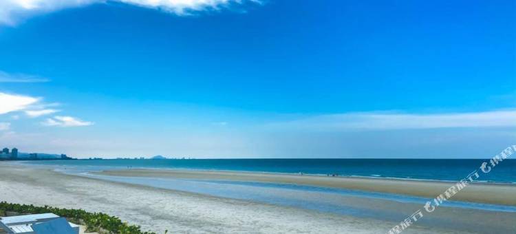 楠查莱海滨酒店(Nern Chalet Beachfront Hotel)图片