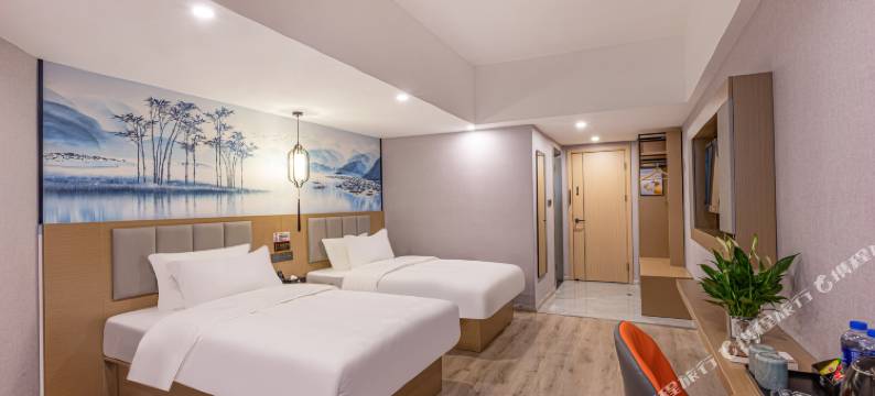 花居雅舍酒店(湖州长兴南站古城公园店)图片