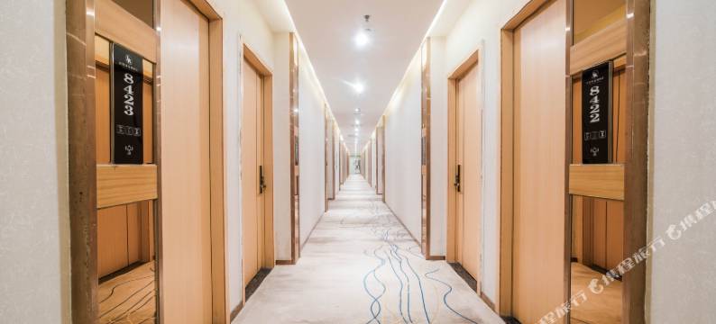 好优客酒店(深圳坪山比亚迪石井地铁站店)图片