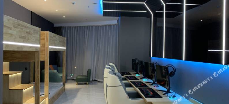 华蓥彩雷电竞酒店图片