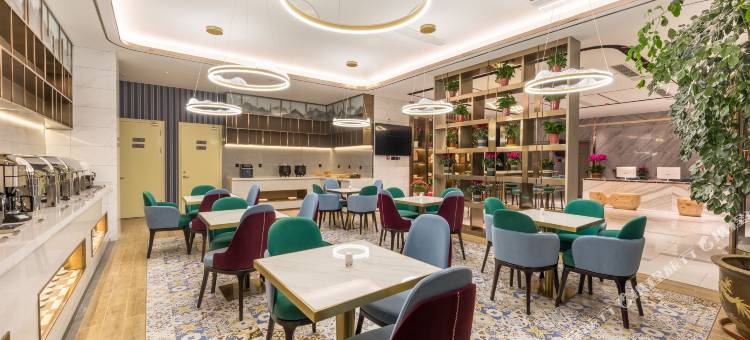 白玉兰酒店(六安姚李店)图片