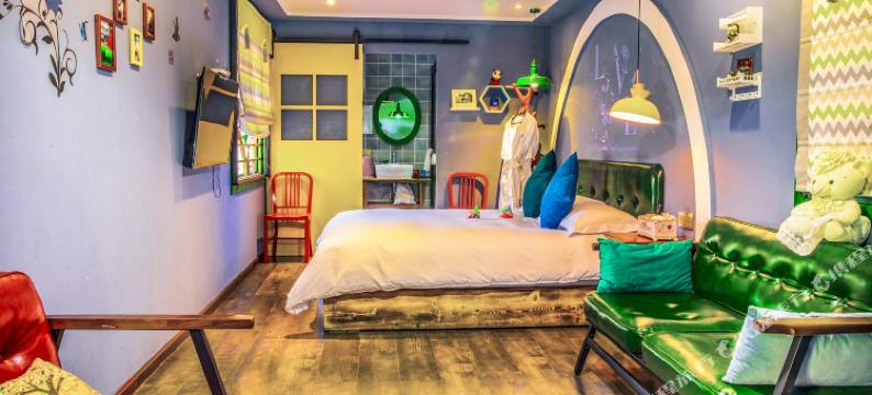 宁波奇遇谷民宿(溪口景区店)图片