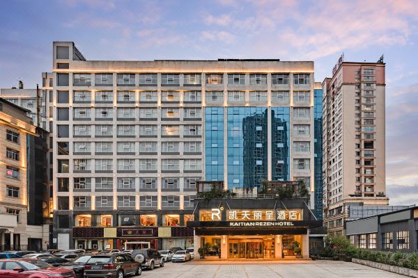 地理位置得天独厚,交通便捷,周边名优产品,餐饮,地方小吃,ktv娱乐