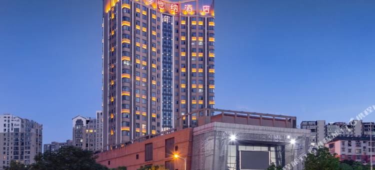 维也纳酒店(鄂州吾悦广场店)图片