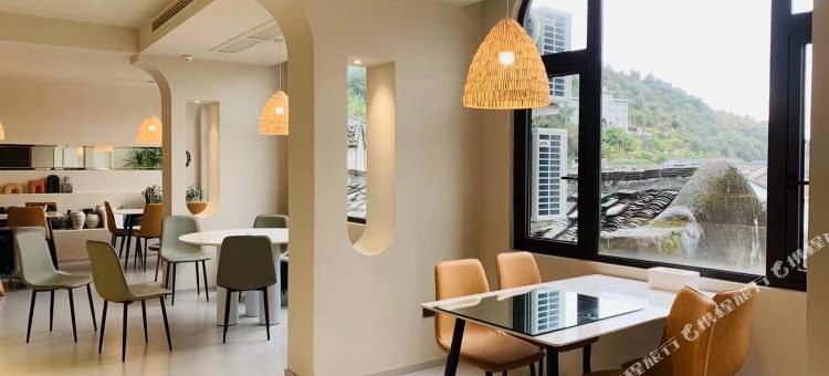 苍南半书房·在山腰民宿图片