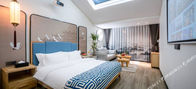 老君山旺顶度假酒店(老君山云景索道店)图片