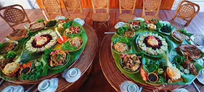 彩仑金湾客栈(西双版纳傣族园泼水广场店)图片