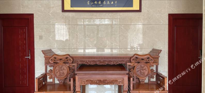 东兴苏堤客栈(万尾金滩店)图片