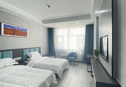 Qingmang Quality Hotel Hotel Overview