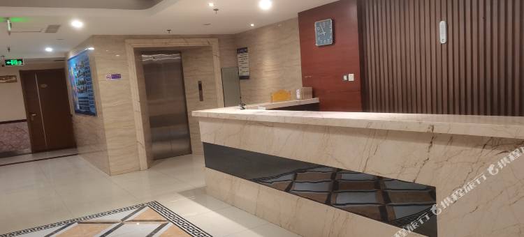 喀喇沁左翼凯风快捷宾馆图片