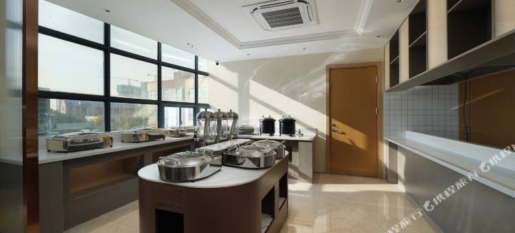 维也纳酒店(昆山花溪公园地铁站店)图片