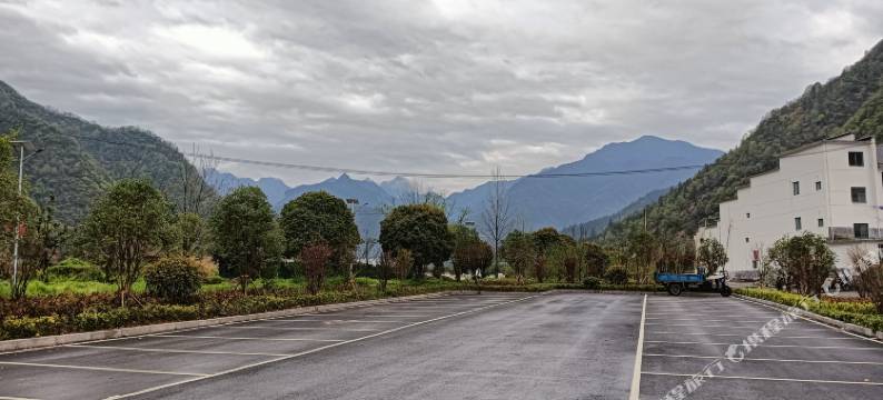 石台牯牛降河湾小楼民宿图片