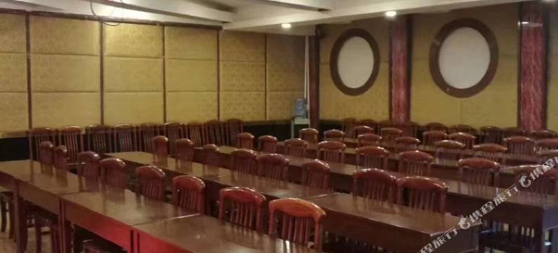 襄汾红土地商务会馆(星河购物广场店)图片