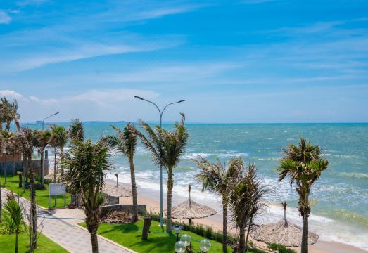 BLOOMING LOTUS RESORT Hotel Overview