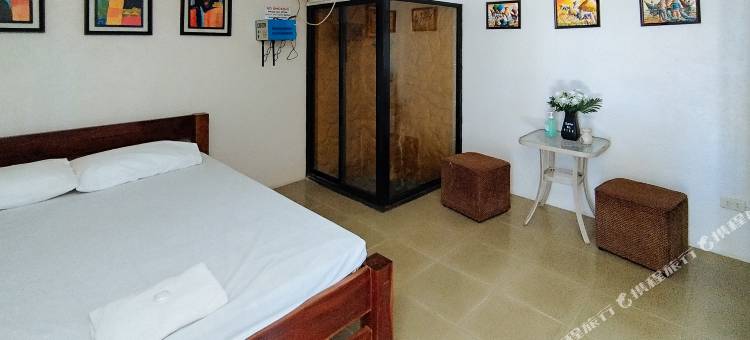 Riannes Beach Resort by RedDoorz图片