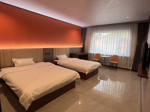 春舍小院民宿(鄂温克旗博物馆店)