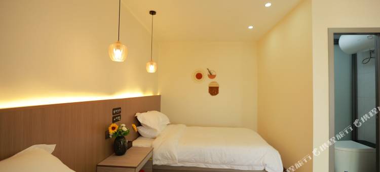 白哈巴沁尘雅苑图片