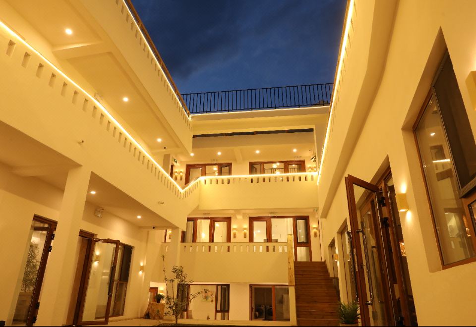 特克斯观白民宿外景图