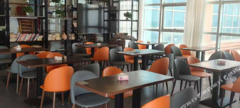 越家·桔子之恋酒店(玉山三清广场店)图片