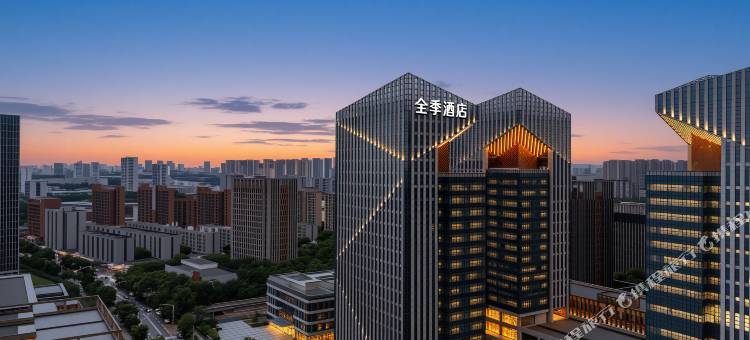 全季武汉光谷金融港酒店图片