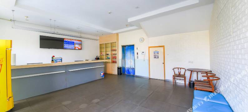 蒙泰酒店(昆山花桥地铁站鑫隆广场店)图片