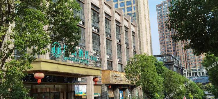 庆山酒店(宜昌火车东站汽车客运中心店)图片