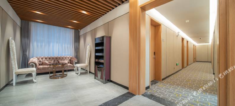 花枝小筑酒店(山东师范大学省中医东院店)图片