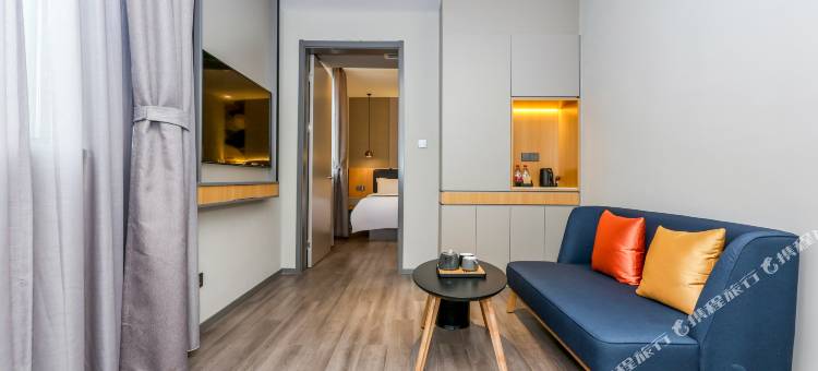 如家商旅酒店(南昌一附院人民公园地铁站店)图片