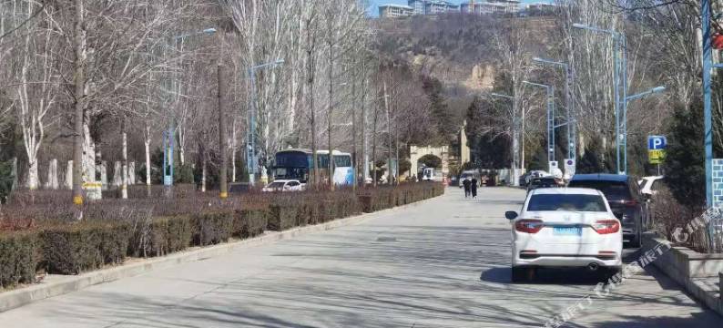 延安多彩精选酒店图片