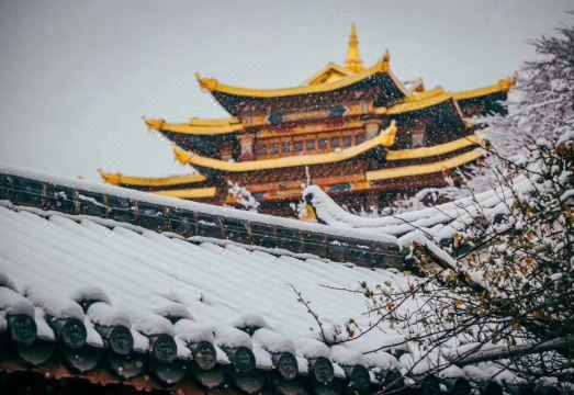 Jinwushe Friendly Ballad Oxygen and Atmosphere B&B (Shangri-La Dukezong Ancient Town Branch) Hotel Overview