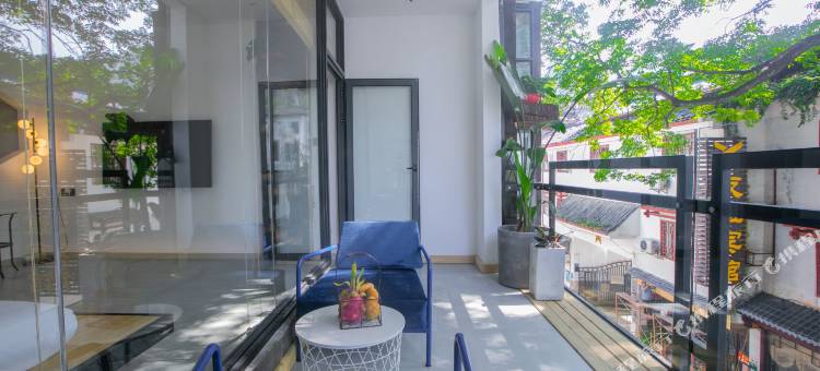 大树下酒店(阳朔西街店)图片