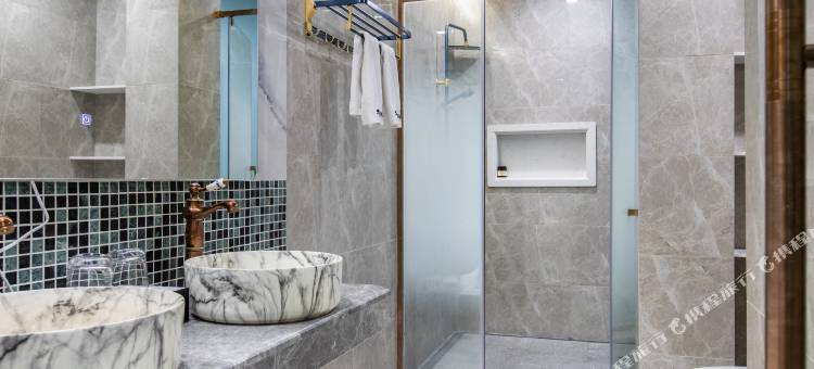 观韩酒店(潮州古城牌坊街广济桥店)图片