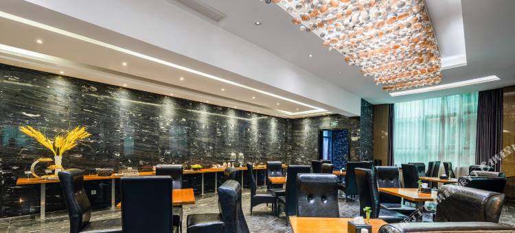 达亿国际酒店图片