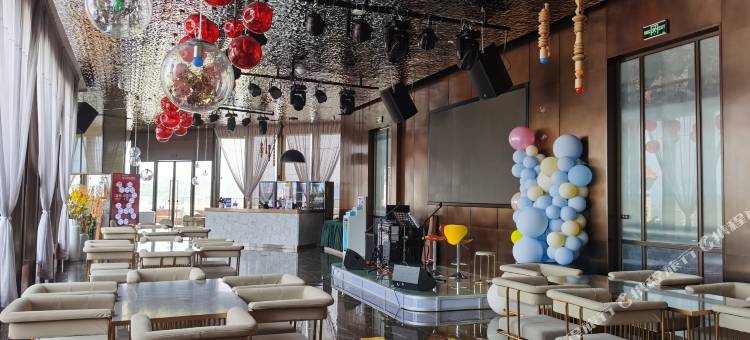 钟山贺郡壹号大酒店图片