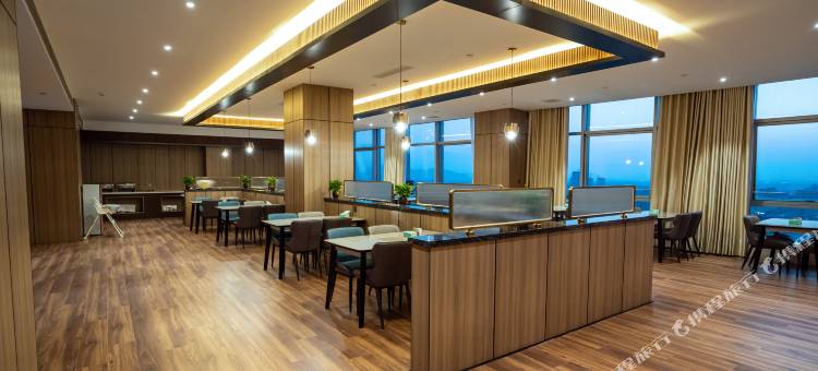 新泰钻石大厦锦江都城酒店图片