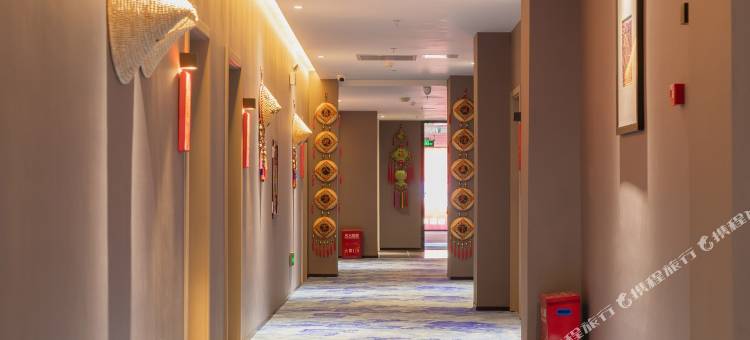 格盟电影酒店(儋州夏日广场店)图片