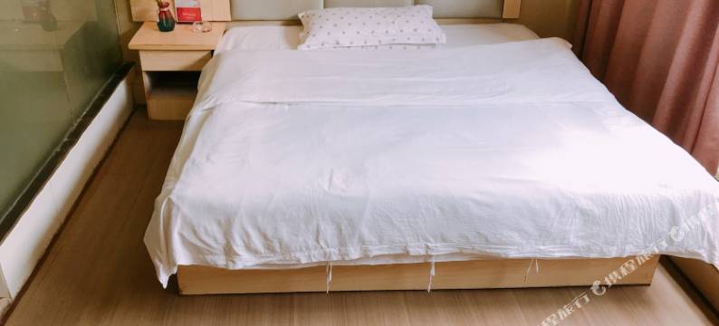 速七酒店(武汉丰茂路店)图片