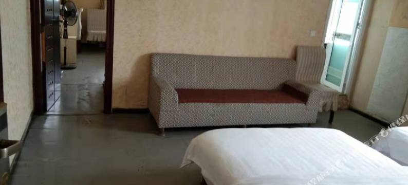 公安凯旋宾馆图片