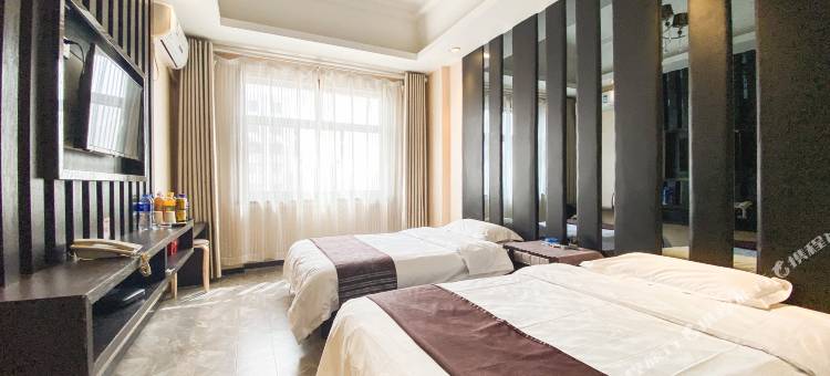 吉泰酒店(平凉盘旋路汽车东站店)图片