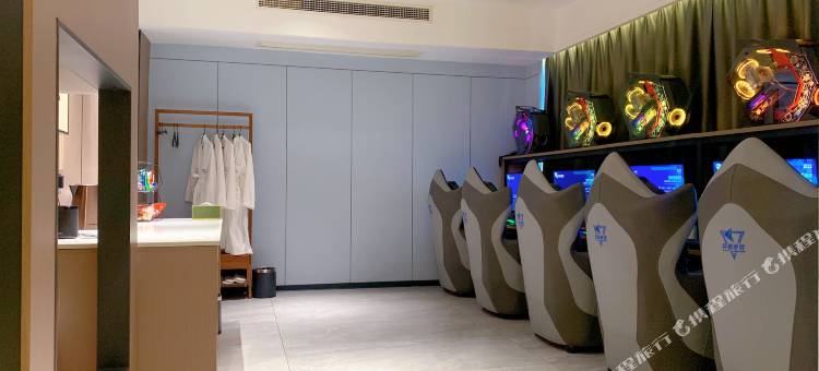 穿越电竞酒店(温州五马街店)图片