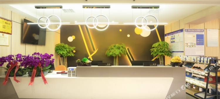 天祝锦荣源酒店(武威天祝华藏广场店)图片