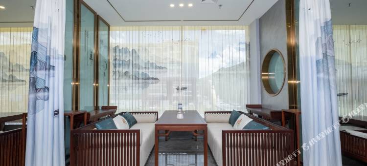 山南民族路怡程酒店图片