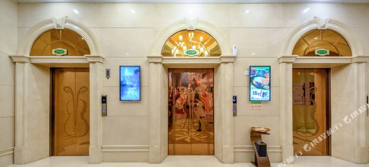 维也纳国际酒店(烟台金沙滩海水浴场振华购物中心店)图片