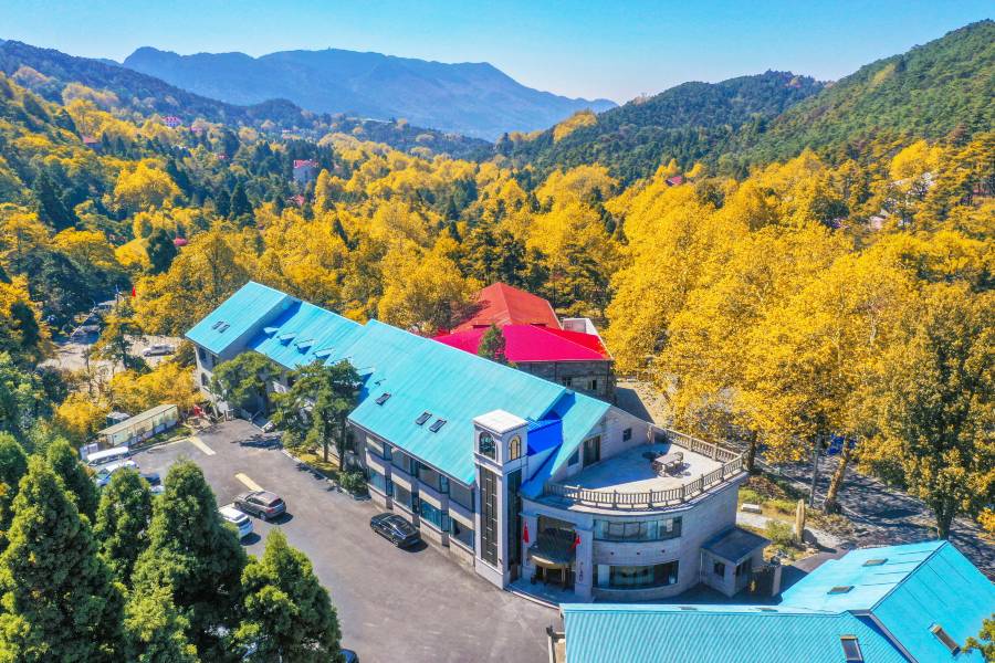 廬山脂紅酒店(廬山風景名勝區牯嶺街美廬店)