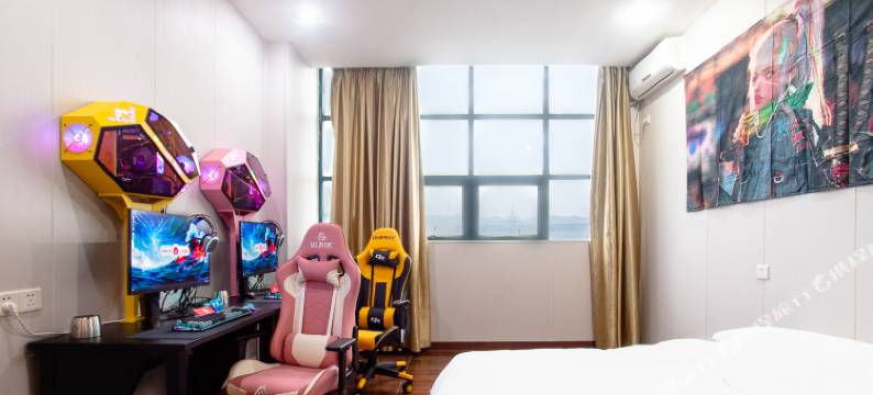 启石电竞酒店(观澜富士康店)图片