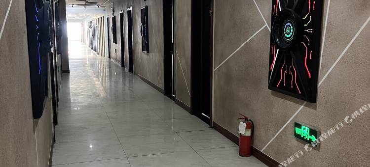 临朐任我行电竞酒店(黄山路店)图片